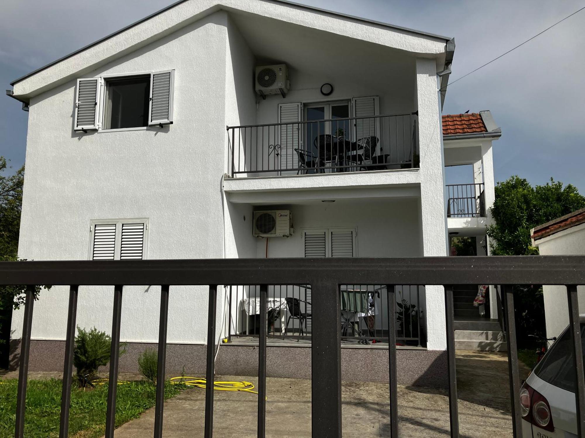 Apartamento Cozy, Fully Equipped, Free Parking&Wifi, Quiet, 2Bd Podgorica Exterior foto